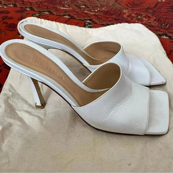 Bottega Veneta White Leather Square-Toe Heels – EU 37 / US 6.5 stretch mule shoe - Picture 3 of 11